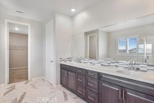 Single Family Residence, 34428 Burnt Pine rd, Murrieta, CA 92563 - 37