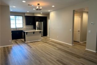 Townhouse, 609 Savi dr, Corona, CA 92878 - 4