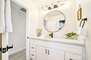 Single Family Residence, 20163 Corona st, Corona, CA 92881 - 30