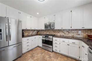 Single Family Residence, 1218 Kingsdale dr, Corona, CA 92878 - 11