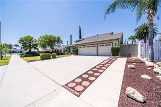 Single Family Residence, 1218 Kingsdale dr, Corona, CA 92878 - 2