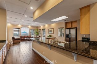 Condominium, 2400 San Gabriel way, Corona, CA 92882 - 26