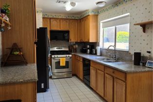 Single Family Residence, 2265 Mcneil cir, Corona, CA 92882 - 9