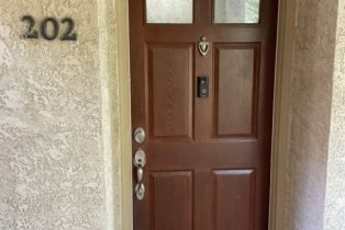 Condominium, 2550 San Gabriel way, Corona, CA 92882 - 2