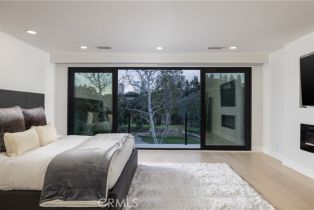 Single Family Residence, 7 Rue Villars, Newport Beach, CA 92660 - 24
