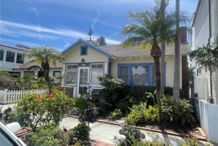 Single Family Residence, 117 Bay ave, Newport Beach, CA 92661 - 2
