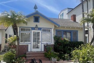 Single Family Residence, 117  E Bay AVE, Newport Beach, CA  Newport Beach, CA 92661