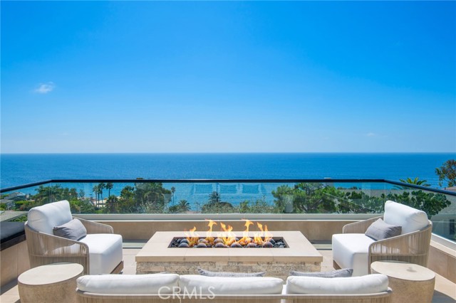 Single Family Residence, 2492 Glenneyre st, Laguna Beach, CA 92651 - 1