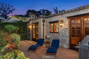 Single Family Residence, 1330 Temple Hills dr, Laguna Beach, CA 92651 - 43