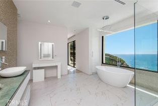 Single Family Residence, 7 Pacific Wave cir, Dana Point, CA 92629 - 22