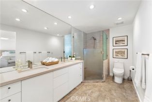 Townhouse, 106 Blue Lagoon, Laguna Beach, CA 92651 - 12