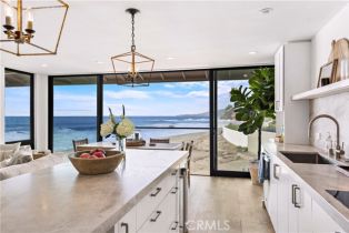 Townhouse, 106 Blue Lagoon, Laguna Beach, CA 92651 - 4