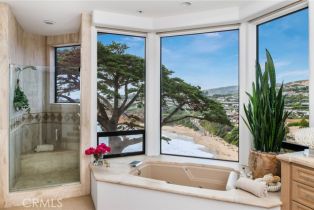 Single Family Residence, 199 Emerald Bay, Laguna Beach, CA 92651 - 24