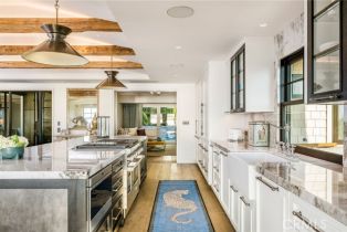 Single Family Residence, 2040 Ocean way, Laguna Beach, CA 92651 - 12