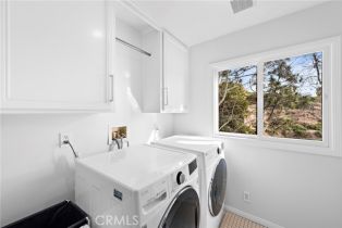 Single Family Residence, 2335 Hillview drive, Laguna Beach, CA 92651 - 50