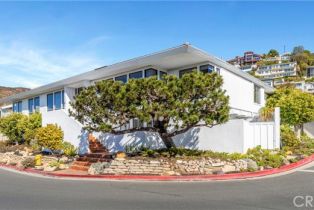 Single Family Residence, 411 Emerald Bay, Laguna Beach, CA 92651 - 2