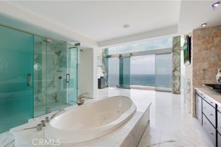 Single Family Residence, 1261 Ocean Front, Laguna Beach, CA 92651 - 19