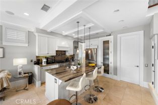 Condominium, 516 Poinsettia ave, Corona Del Mar, CA 92625 - 5
