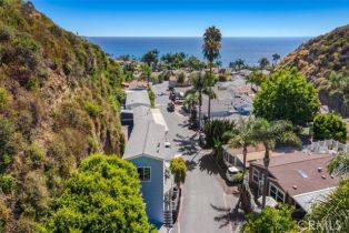 , 30802 S Coast hwy, Laguna Beach, CA 92651 - 9