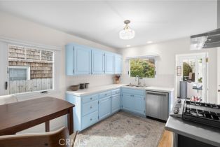 Single Family Residence, 660 Anita st, Laguna Beach, CA 92651 - 10