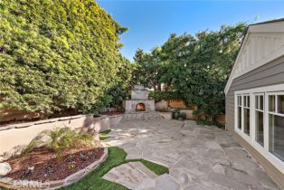 Single Family Residence, 1020 La Mirada st, Laguna Beach, CA 92651 - 34
