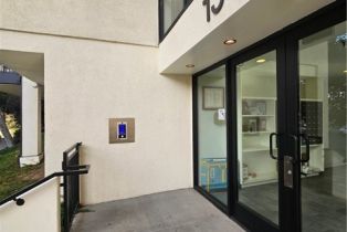 Condominium, 1340 Beverly Glen blvd, Westwood, CA 90024 - 4