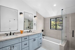 Single Family Residence, 990 Meadowlark dr, Laguna Beach, CA 92651 - 24