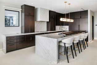 Single Family Residence, 218 Oceanfront, Newport Beach, CA 92661 - 10