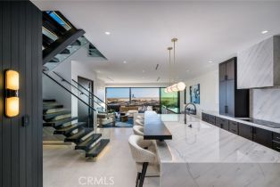 Single Family Residence, 218 Oceanfront, Newport Beach, CA 92661 - 13
