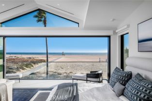 Single Family Residence, 218 Oceanfront, Newport Beach, CA 92661 - 17