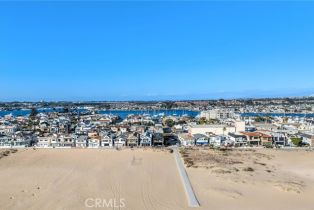 Single Family Residence, 218 Oceanfront, Newport Beach, CA 92661 - 41