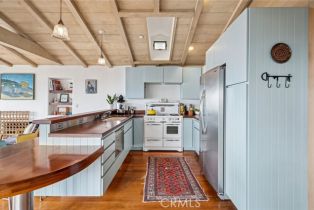 Single Family Residence, 32036 Sunset, Laguna Beach, CA 92651 - 5