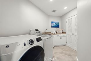 Single Family Residence, 15 Vista De Catalina, Laguna Beach, CA 92651 - 32