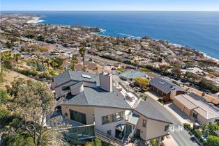 Single Family Residence, 15 Vista De Catalina, Laguna Beach, CA 92651 - 41