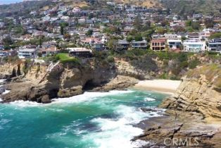 Single Family Residence, 15 Vista De Catalina, Laguna Beach, CA 92651 - 59