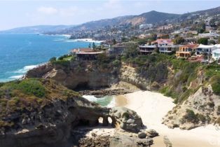 Single Family Residence, 15 Vista De Catalina, Laguna Beach, CA 92651 - 73