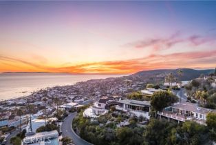 Single Family Residence, 1223 Skyline DR, Laguna Beach, CA  Laguna Beach, CA 92651