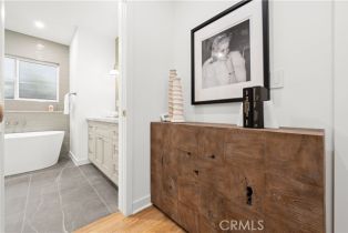 Single Family Residence, 10584 Wellworth ave, Westwood, CA 90024 - 31