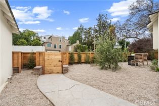 Single Family Residence, 10584 Wellworth ave, Westwood, CA 90024 - 45