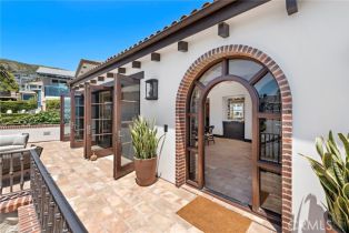 Single Family Residence, 1292 Cliff dr, Laguna Beach, CA 92651 - 11