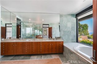 Single Family Residence, 32091 Coast Highway, Laguna Beach, CA 92651 - 28