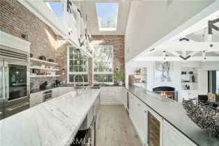 Single Family Residence, 998 EMERALD BAY, Laguna Beach, CA 92651 - 11