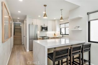 Condominium, 717 Orchid ave, Corona Del Mar, CA 92625 - 4