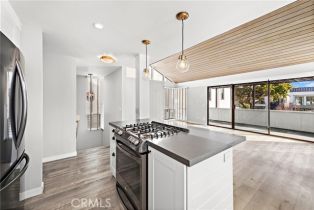 , 421 Orchid, Corona Del Mar, CA 92625 - 2