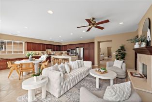 Single Family Residence, 8 Bella Rosa, Irvine, CA 92602 - 4
