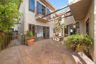 Single Family Residence, 64 Emerald Bay, Laguna Beach, CA 92651 - 42