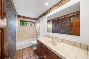 Single Family Residence, 64 Emerald Bay, Laguna Beach, CA 92651 - 44