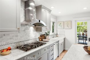 Single Family Residence, 994 Bluebird Canyon dr, Laguna Beach, CA 92651 - 14