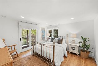 Single Family Residence, 994 Bluebird Canyon dr, Laguna Beach, CA 92651 - 35