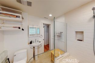Apartment, 274 Diamond st, Laguna Beach, CA 92651 - 12